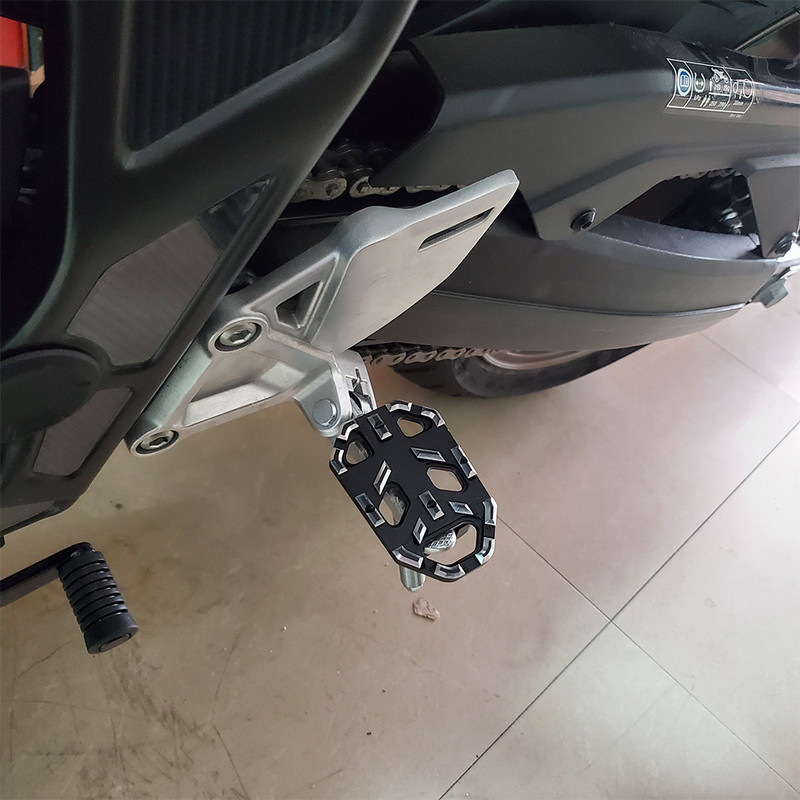 CNC predlžovacia podložka na opierku nôh, široké stupačky, pedále, stupačky vhodné pre Honda CBR 650 R CBR650R CB650R 2019 2020 2021 2022