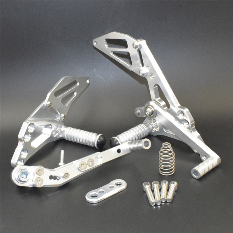 Motocyklové CNC nastaviteľné opierky nôh v zadnej časti, opierky nôh, brzdové pedále pre SUZUKI GSXR GSX-R 600 750 GSXR600 GSXR750 2011-2023