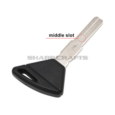 Stredný pravý slot pre motocykel, prázdna čepeľ kľúča, nerezaná čepeľ pre Aprilia Tuono Apulia RSV4 1000 RSV RSV1000 Dorsoduro 750 1200, čierna, červená