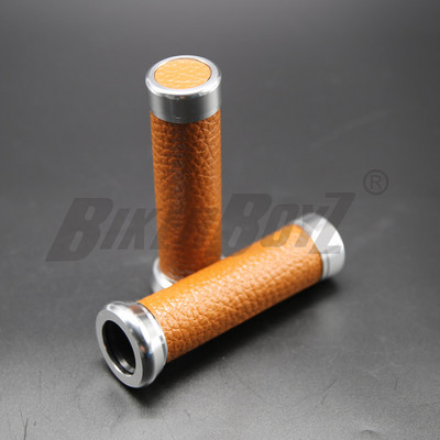 2PC Vintage motocyklové rukoväte Univerzálne hliníkové kožené 22MM riadidlá pre skúter Suzuki Triumph BMW Harley Davidson