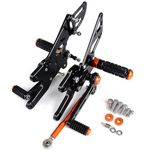 Pre Super Duke 1290 R GT 2014-2019 CNC motocyklové stupačky, zadná sada, zadná sada opierok na nohy