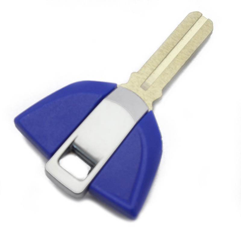 Chipekkel tölthető kulcs