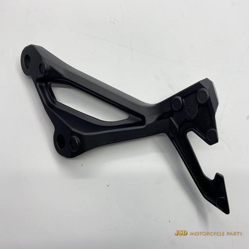 Platí pre Kawasaki Z900 2010 2011 2012 2013 2014 2015 2016 2017 2018 2019 2020 2021, podpera pedálu, zadný pedál, fi