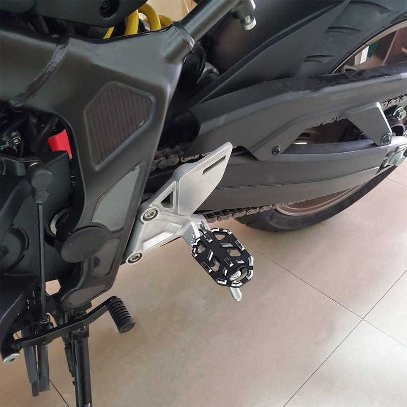 Vhodné pre HONDA CB650R CB 650R 2019-2020, stupačky, pedále pre motocykel, široké opierky.