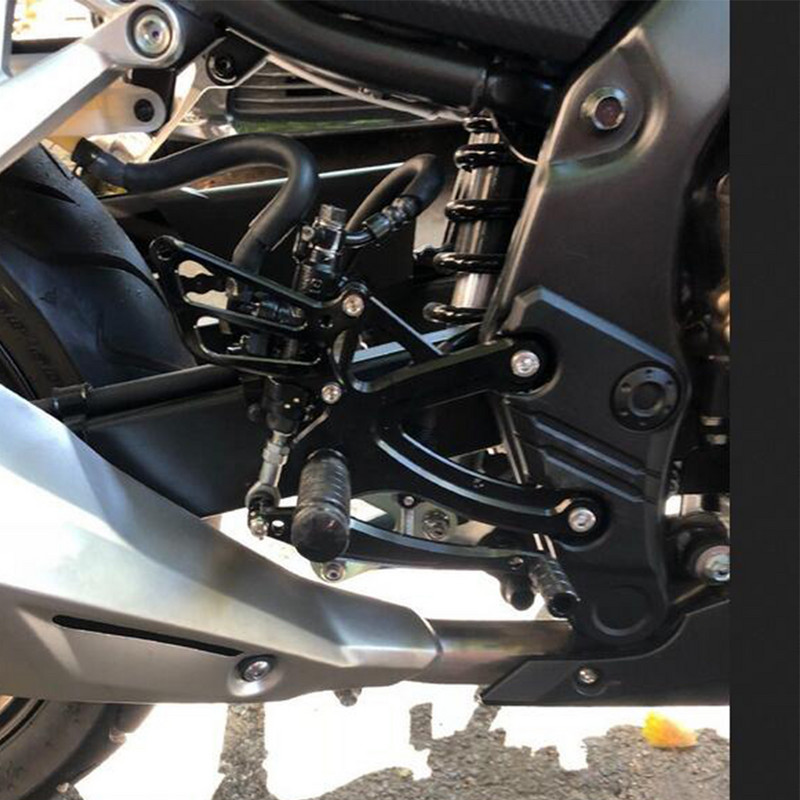 Pre Honda CBR500R 400R CB500F 400F 2013-2019 Hliníková nastaviteľná opierka na nohy pre motocykel, zadná sada opierok na nohy, pedál, nový