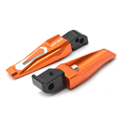 CNC ľavé a pravé opierky nôh pre spolujazdca vzadu, stupačky, pedále pre Yamaha MT-09, MT 09, MT09 TRACER, FZ09, FJ09