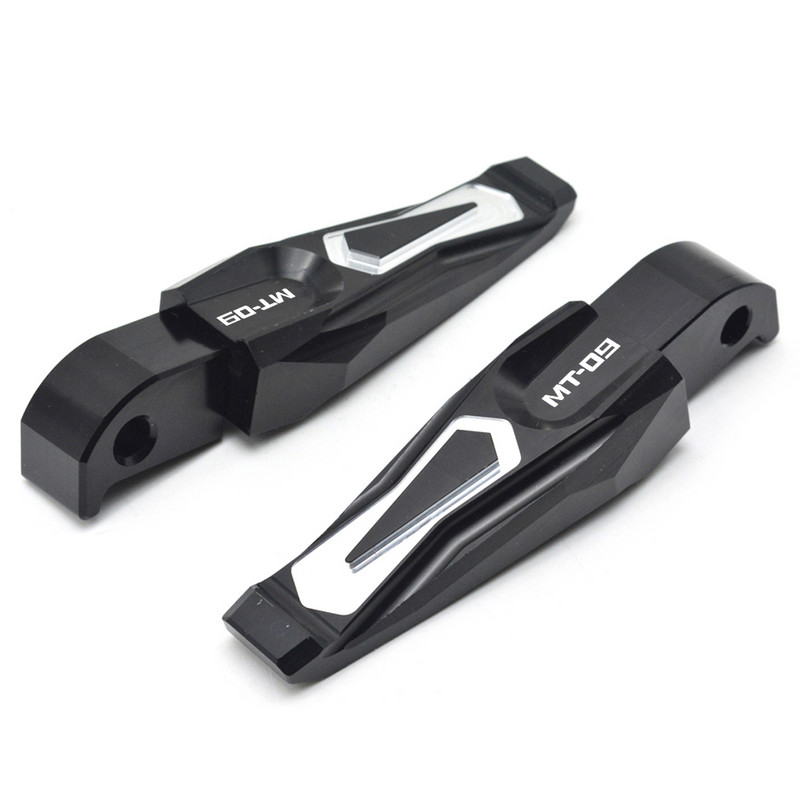 CNC ľavé a pravé opierky nôh pre spolujazdca vzadu, stupačky, pedále pre Yamaha MT-09, MT 09, MT09 TRACER, FZ09, FJ09