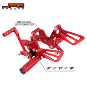 Motocyklové hliníkové CNC nastaviteľné stúpačky, pedále, zadná sada pre SUZUKI GSXR1300 GSXR 1300 Hayabusa 1999-2013