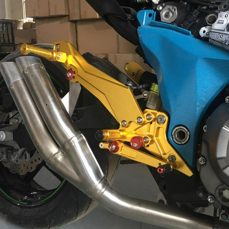 Zadné sady pre motocyklové preteky Kawasaki Z800 2013 2014 2015 2016 Nastaviteľná opierka na nohy, radiaca páka, brzdový pedál, zadná sada nôh