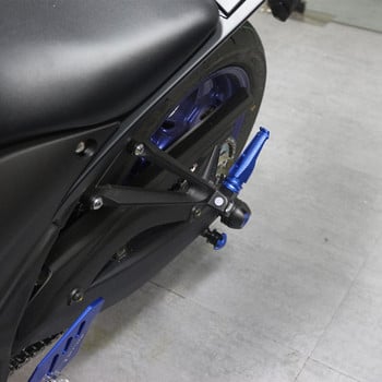 За YAMAHA YZF R3 MT03 MT25 R25 R15 Мотоциклет CNC Пътнически поставки за крака Задни колчета за крака Аксесоари за педа