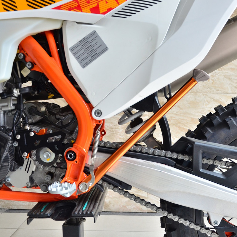 NICECNC Kickstand oldalsó állvány + rugókészlet KTM 125 250 350 450 500 EXC EXCF XC XCW XCF XCFW TPI SIX DAYS 2017-2022 79003023044-hez