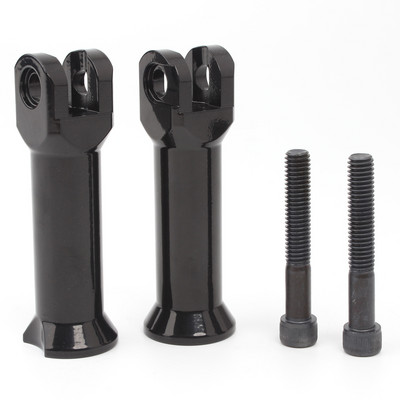 Fekete hátsó utas lábtartó lábtartók Harley Softail Deluxe Fat Boy FLFB Heritage Street Bob FXBB Low Rider FXLR-hez