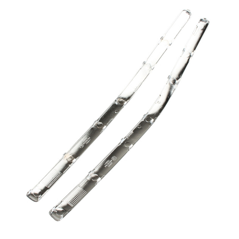 GL 1800 külgkarbi trimmi ühendav katte vöörikujuline kroomitud triibuline aktsentkleebise kaunistus Honda Goldwing GL1800 2001-2011 jaoks