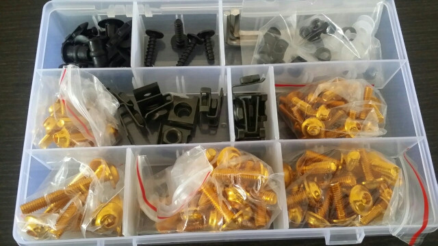 Skrutky kapotáže pre HONDA VFR800 VFR 800 800F 2002-2012 Upevňovacia sada skrutiek a upevňovacích prvkov kapotáže