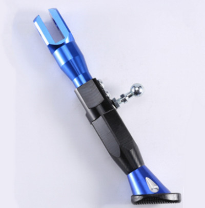 Állítható CNC fém motorkerékpár lábtámasztó elektromobil rúgás oldalsó állvány Tartós motorkerékpár lábtartó rúgás oldaltartó