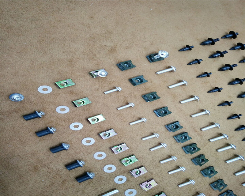 Karosszéria készlet csavarok csavarok HONDA ST 1300 2008-2012