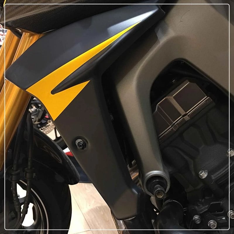 Új Motorkerékpár radiátor oldalsó panel védőburkolata Yamaha MT09 FZ09 FJ09 MT09 FZ-09 FJ-09 2014 2015 2016