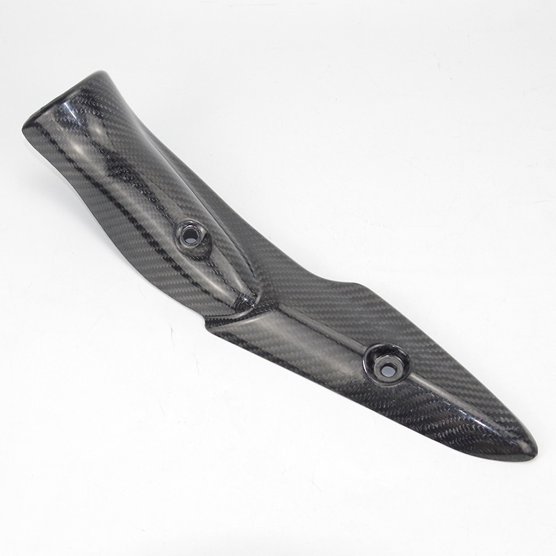 Motorkerékpár kipufogórendszer középső összekötő cső szénszálas hőpajzs védőburkolat Forrázásgátló héj Kawasaki Z900 2017-2022