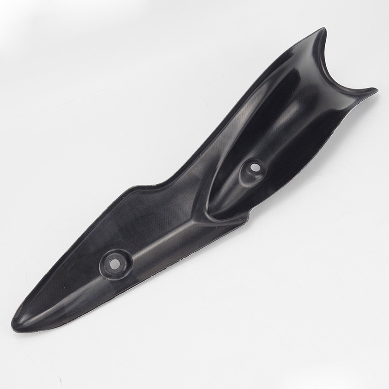 Motorkerékpár kipufogórendszer középső összekötő cső szénszálas hőpajzs védőburkolat Forrázásgátló héj Kawasaki Z900 2017-2022