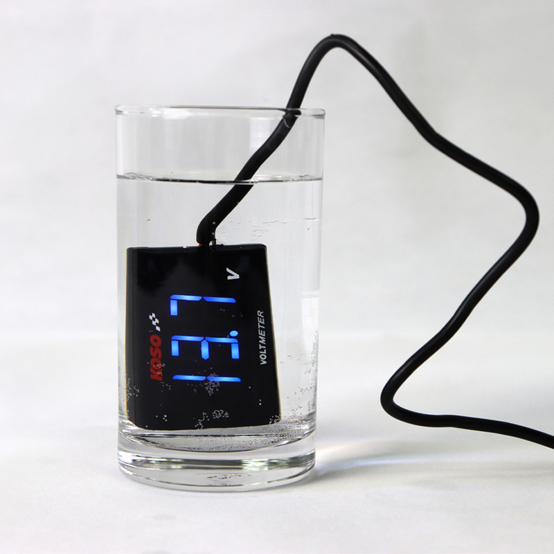 Motocikl KOSO voltmetar mjerač napona alarm DC12V digitalni za Yamaha MT07 MT09 FZ07 FZ09 Honda Kawasaki KTM DUKE LED mjerač