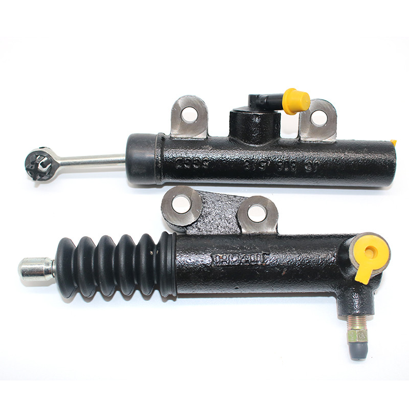 2 modelių sankabos darbinio cilindro siurblys / pagrindinis sankabos cilindras, skirtas Kinijos SAIC MAXUS LDV V80 Automobilių variklių dalims