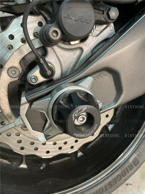 Hátsó első tengely villa ütközés csúszka YAMAHA YZF-R7 YZF R7 2021 motorkerékpár kerékvédő YZFR7 YZF690 2022 POM CNC tartozékokhoz