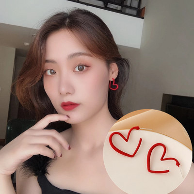 Egyszerű dizájn, ezüst színű, üreges, szívből csepegtetett fülbevaló nőknek Új márka divatos fülmandzsetta piercing lógó fülbevaló ajándék