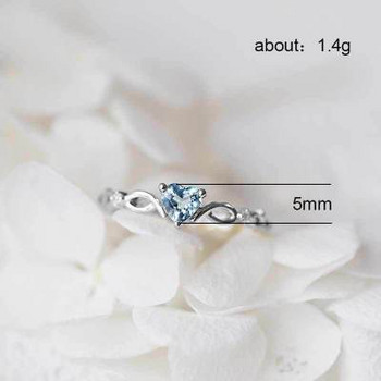 Huitan Simple Heart Ring For Women Γυναικεία χαριτωμένα δάχτυλα δαχτυλίδια Ρομαντικό δώρο γενεθλίων για τη φίλη Μόδα κοσμήματα ζιργκόν