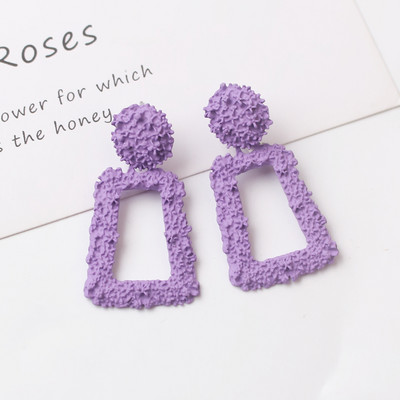 Vintage geomeetrilised kõrvarõngad naistele Statement kõrvarõngas ehted nikerdatud metallist kullavärvi kõrvarõngad moeehted trendikas kingitus