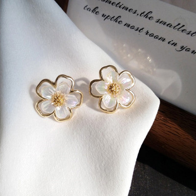 2022. Novi dizajn Nepravilne zlatne naušnice u obliku slova U za žene Modni nakit s korejskim kristalima Neobični dodaci Djevojke za zabave