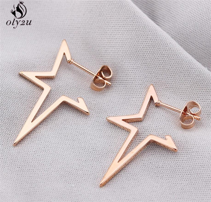 Oly2u Big Star Earrings Punk Stud Earrings Simplicity Rozsdamentes acél fülbevaló Női Ékszer 2019 Nagyker Oorbellen