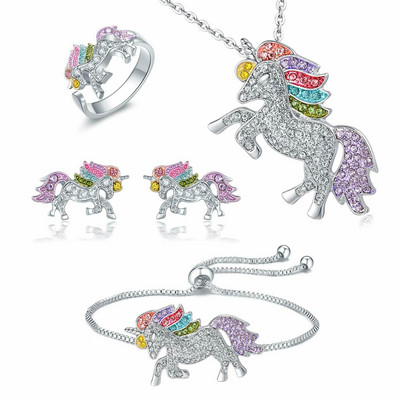 Модни кристални еднорогови пръстени Колие Гривна Обеци Комплект бижута за жени Сладък карикатура Rainbow Horse Бижута за рожден ден
