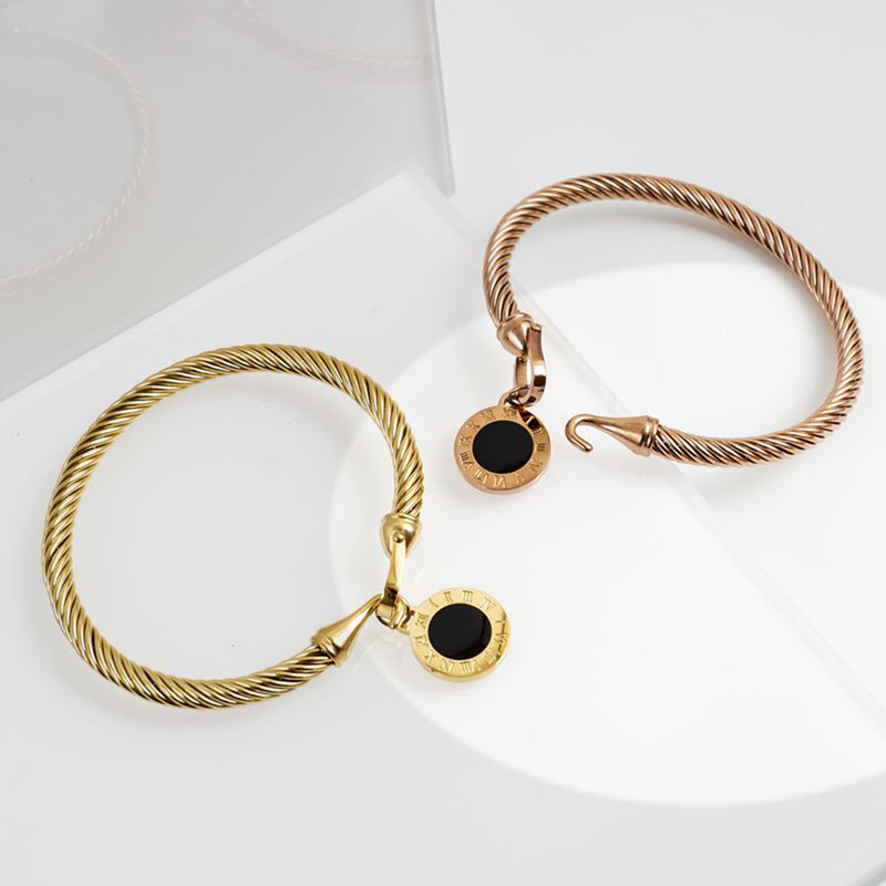 Luksuzni nakit poznatih marki za žene i muškarce Crni okrugli nehrđajući čelik s rimskim brojevima Narukvice i privjesci Popularna narukvica