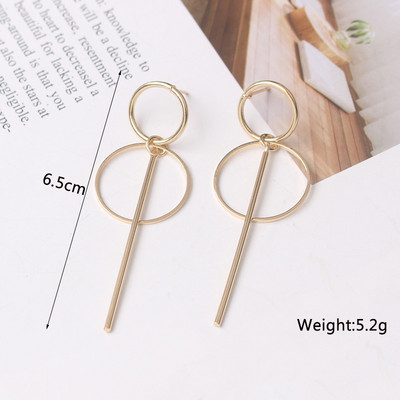 Cercei cu știfturi de metal Twist pentru femei Cercei de culoare aurie cu formă geometrică goală Cercei cu personalitate neobișnuită Trend Brincos