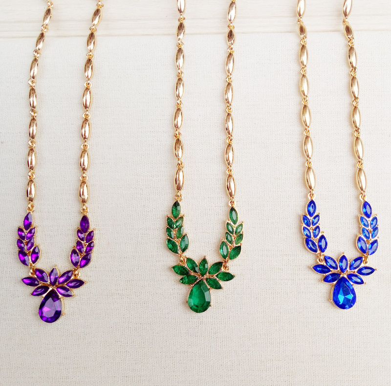 Colier și cercei de cristal Seturi de bijuterii din două piese pentru femei Bijuterii de petrecere pentru femei