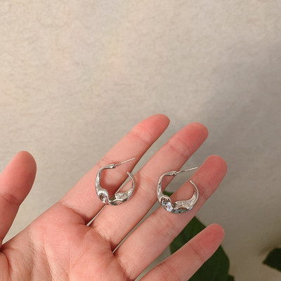 Velike prstenaste naušnice zlatne boje Metalne naušnice s korejskom geometrijom za žene Ženske retro božićne naušnice Modni nakit u trendu 2020.