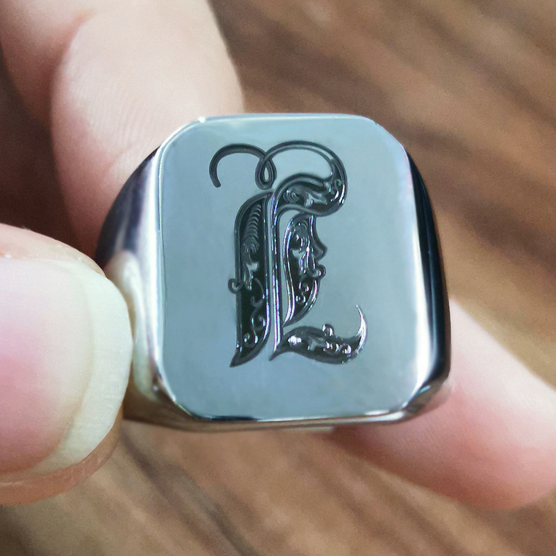 Inel cu sigiliu cu inițiale retro Vnox pentru bărbați, 18 mm, ștampilă grea, bandă masculină, litere din oțel inoxidabil, bijuterii personalizate, cadou pentru el