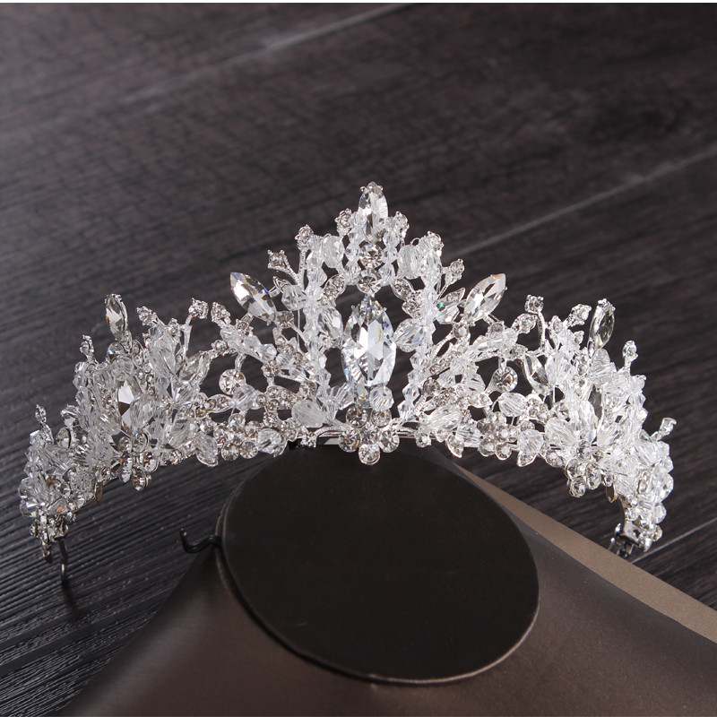 Seturi de bijuterii de mireasă de cristal cu inimă de lux Coroană de zircon cubic de nuntă Set de colier pentru cercei și mărgele africane Set de bijuterii
