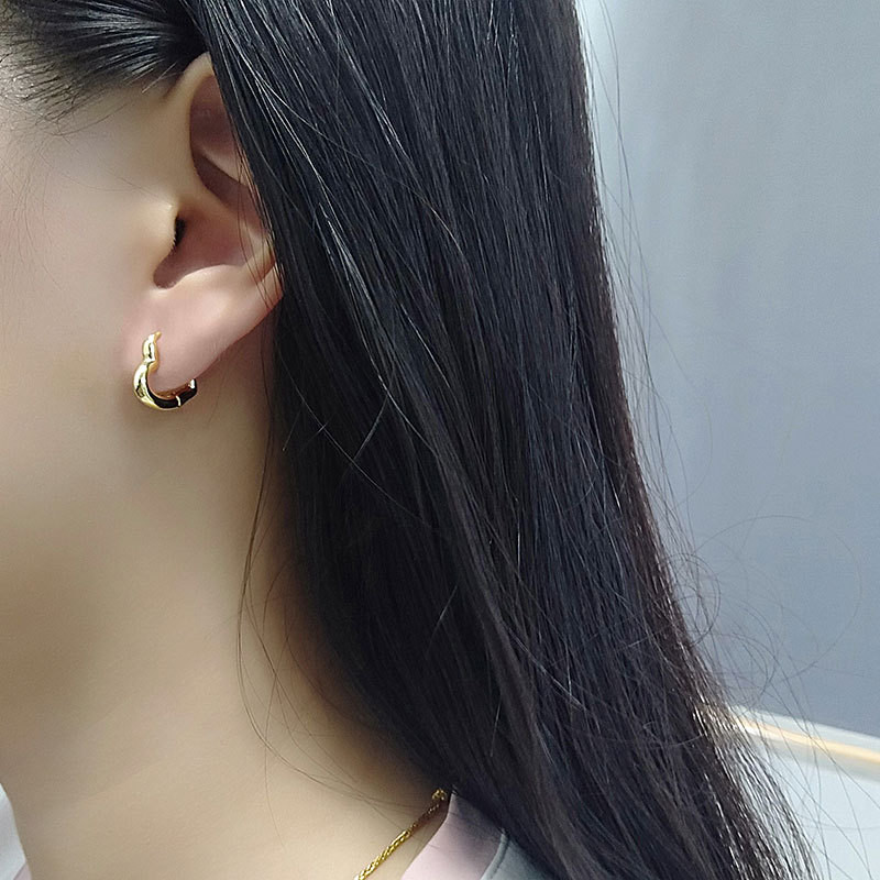 QMCOCO Cercei cu știfturi mici, în formă de inimă, de culoare argintie, bijuterii de modă pentru femei, accesorii de petrecere