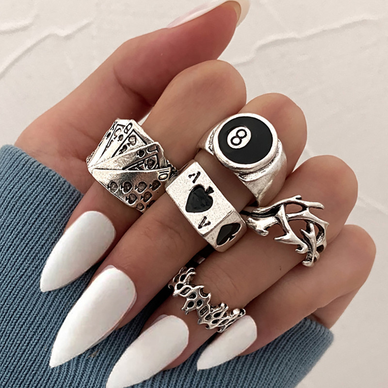 Set de inele inimii punk gotice pentru femei Zaruri negre Vintage Spades As placat cu argint Retro cu strass Charm Biliard Bijuterii pentru degete