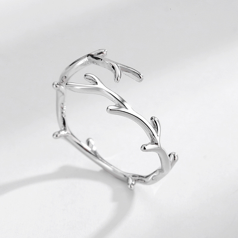 QMCOCO Simple Branch Leaf Thin Ring Сребърен цвят Отворен регулируем пръстен за жени Момичета Модерни модни бижута за пръсти Парти подаръци