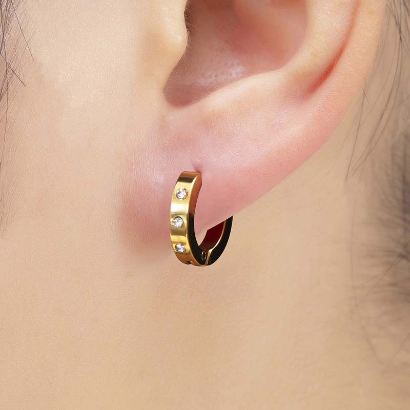 24 erinevat stiili valgest/värvilisest kivist titaanist/roostevabast terasest rõngaskõrvarõngad naistele meestele kullavärvi punk-kõrvarõngad kingitused