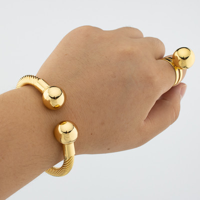 Αφρικανική μόδα Γυναικεία κοσμήματα Ιταλικά επιχρυσωμένα δαχτυλίδια βραχιόλι Σκουλαρίκια Σετ κολιέ γάμου Κρεμαστό κόσμημα Ντουμπάι Δώρο για πάρτι