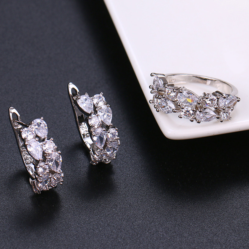 Seturi de cercei cu inel Mona Lisa multicolore la modă 2020 pentru femei Seturi de bijuterii cu zircon CZ nunți pentru petrecerea de nuntă Brnicos