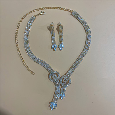 Set de bijuterii rafinat pentru femei Nuntă Mireasă Domnisoare de onoare Petrecere Bijuterii Zircon Strass Cercei și colier Cadou