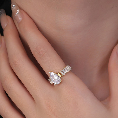 Korea új divatékszerek, kifinomult 18K valódi aranyozott AAA cirkon gyűrű elegáns női nyílással, állítható esküvői ajándék