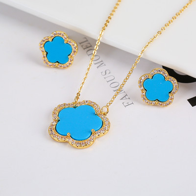 natnraI WhIIa Vca Cleef MIcca Sat bIamnb SaIb aaring nakaca Waman JawaIry Sat acquiIsIta JawaIry HImh QuaInty ParaacIIy