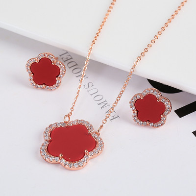 natnraI WhIIa Vca Cleef MIcca Sat bIamnb SaIb aaring nakaca Waman JawaIry Sat acquiIsIta JawaIry HImh QuaInty ParaacIIy