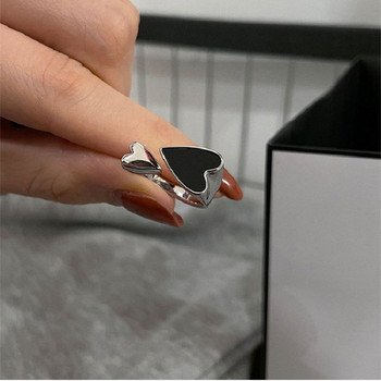 Σχεδιασμός QMCOCO Ρυθμιζόμενα δαχτυλίδια σε ασημί χρώμα Γυναικεία μόδα Κομψό vintage μαύρο LOVE Δώρα γενεθλίων για κορίτσι σε σχήμα καρδιάς