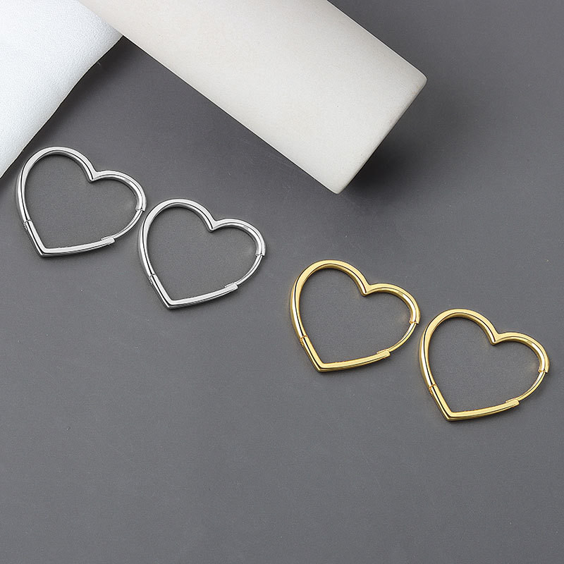 QMCOCO Nove moderne elegantne naušnice u obliku srca za žene u korejskom stilu, šarmantni, jednostavni srebrni prstenovi za uši, nakit